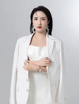 吕连英